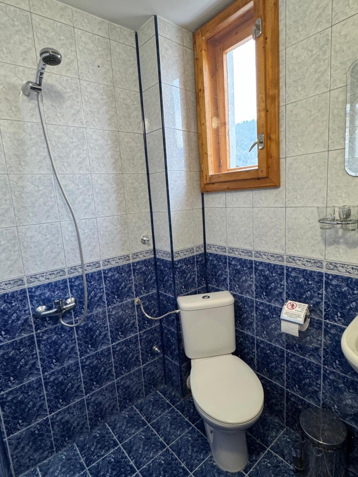 Mama Emiliya Guest House Белі Іскар Екстер'єр фото