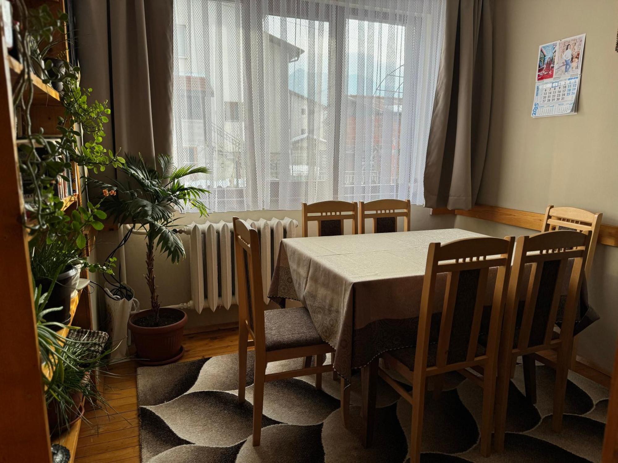 Mama Emiliya Guest House Белі Іскар Екстер'єр фото