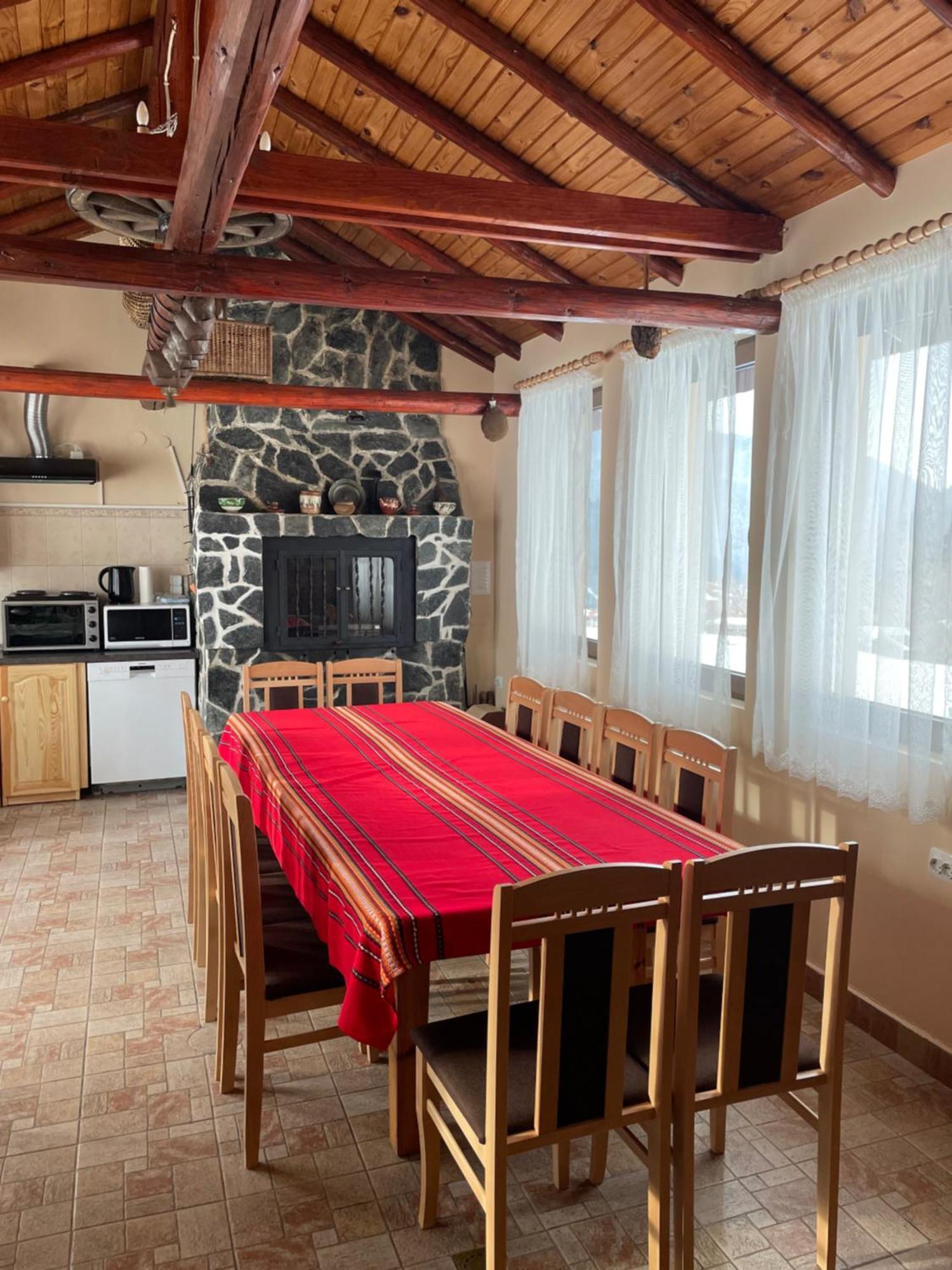 Mama Emiliya Guest House Белі Іскар Екстер'єр фото