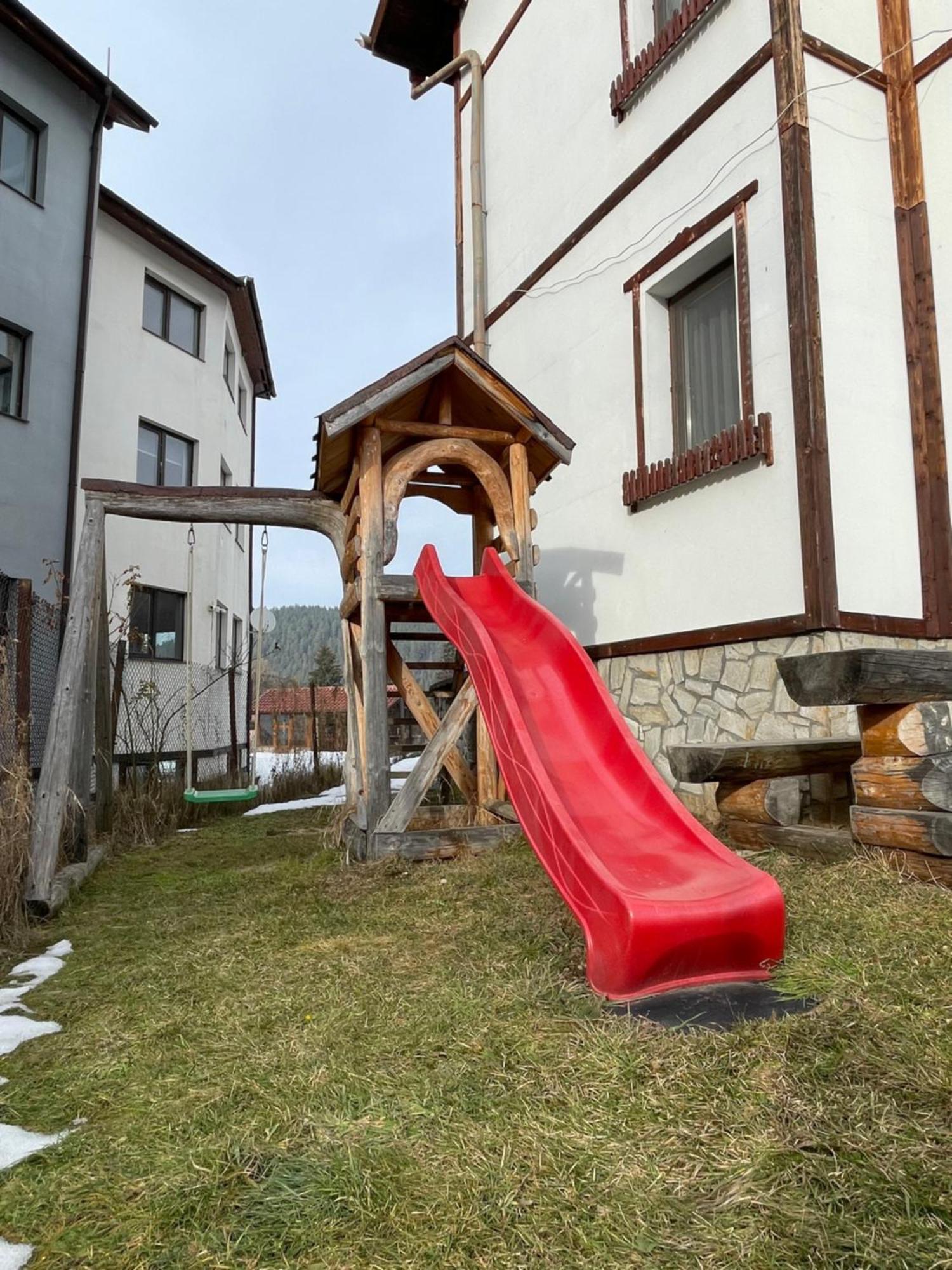 Mama Emiliya Guest House Белі Іскар Екстер'єр фото